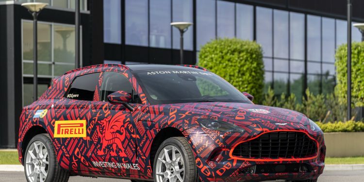 Aston Martin inicia pré-produção do DBX antes do lançamento! 19
