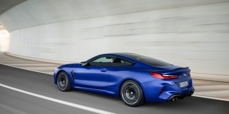 BMW M8 revelado com versões cabrio, coupé e competition! 56