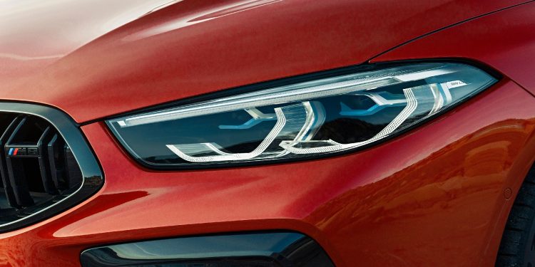 BMW M8 revelado com versões cabrio, coupé e competition! 71