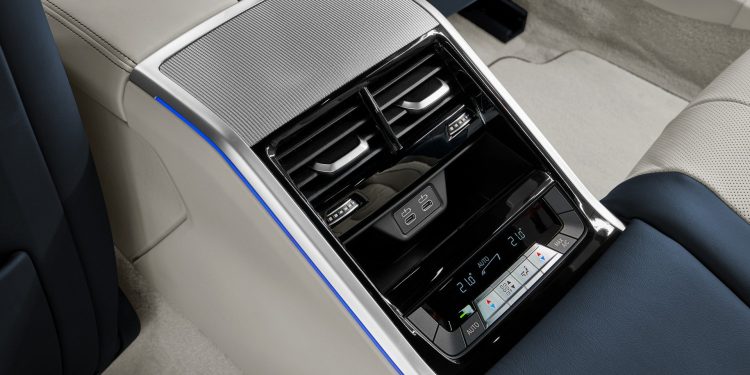 BMW Série 8 Gran Coupé revelado! 26