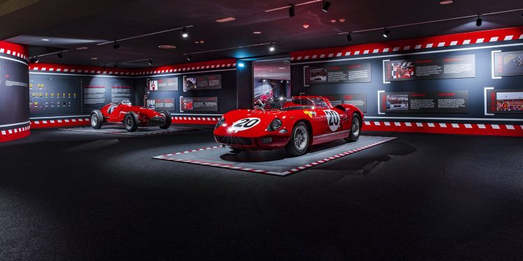 Ferrari comemora 90 anos de competição com exposição especial! 19