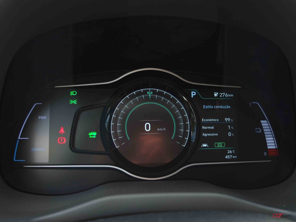 Hyundai Kauai Electric 64kWh: Ecologia e Despreocupação! 31