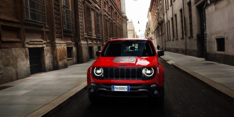 Jeep Renegade PHEV será exibido em Itália esta semana! 17