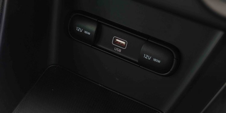 KIA Sportage 1.6 GDI SX: A versão de entrada que tem tudo! 39