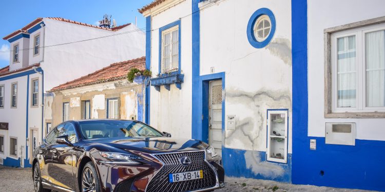 Lexus LS 500H Luxury: O carro do imperador! 50