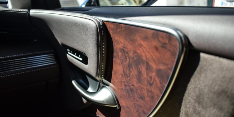 Lexus LS 500H Luxury: O carro do imperador! 57