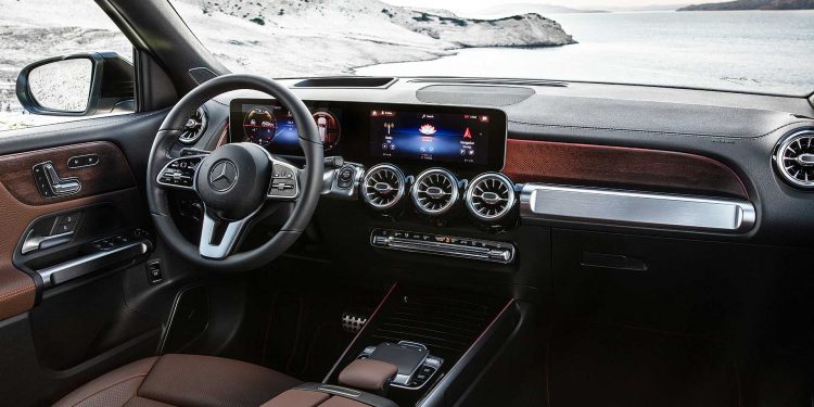 Mercedes GLB tem 7 lugares e chega ainda este ano! 18
