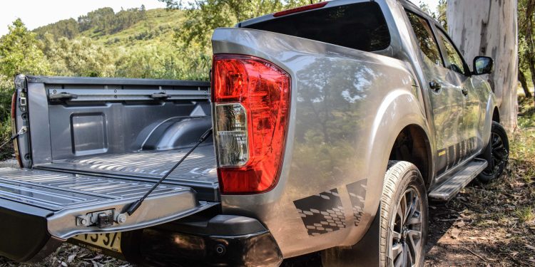 Nissan Navara 2.3 dCi N-Guard: Estilo "desenrascado"! 47 Nissan Navara 2.3 dCi N-Guard: Estilo "desenrascado"! 47