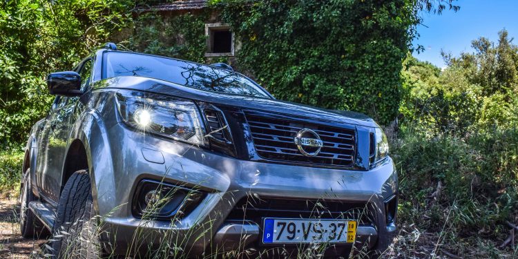 Nissan Navara 2.3 dCi N-Guard: Estilo "desenrascado"! 49 Nissan Navara 2.3 dCi N-Guard: Estilo "desenrascado"! 49