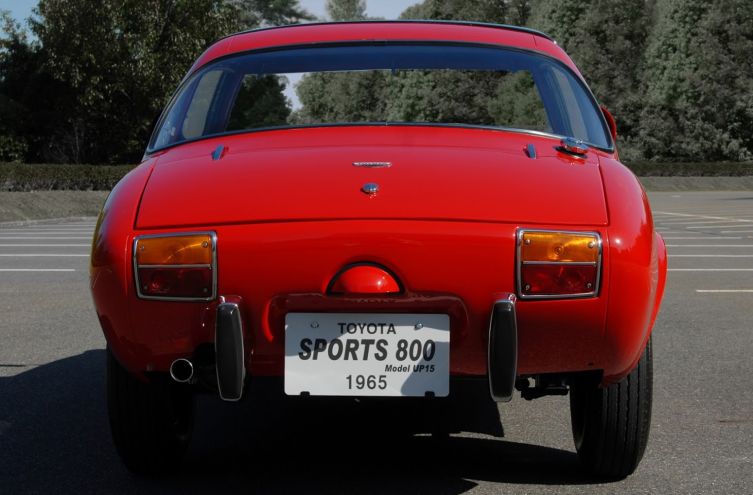 Toyota Sports 800: O inicio dos desportivos da Toyota e do automóvel Híbrido! 20