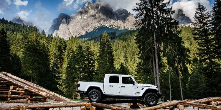 Tudo sobre a nova Jeep Gladiator que será a "Estrela" do Jeep Camp! 13