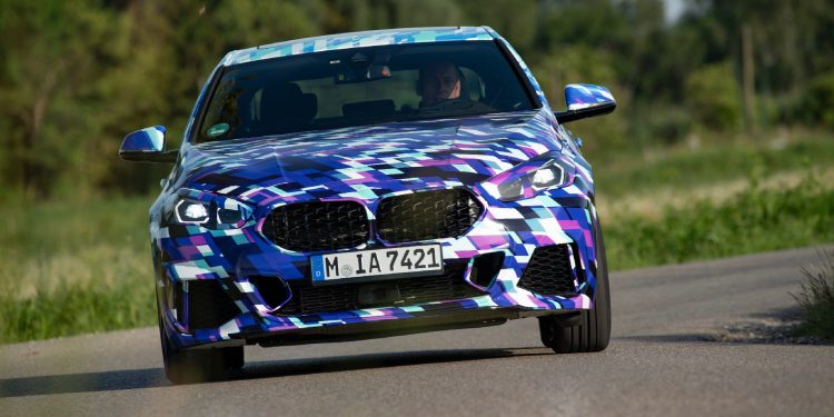 BMW apresenta BMW Série 2 Gran Coupé camuflado! 19