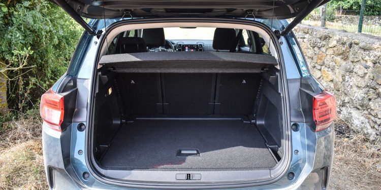 Citroen C5 Aircross Shine 1.5 HDi EAT8: Aventura, conforto e espaço para toda a família! 49