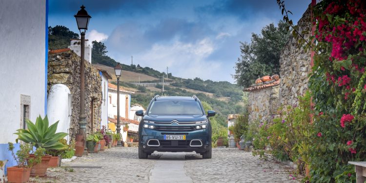 Citroen C5 Aircross Shine 1.5 HDi EAT8: Aventura, conforto e espaço para toda a família! 56