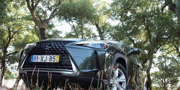 Lexus UX 250h Executive +: Ecologia, qualidade e conforto! 51