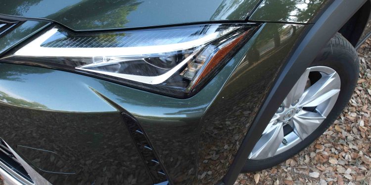 Lexus UX 250h Executive +: Ecologia, qualidade e conforto! 50