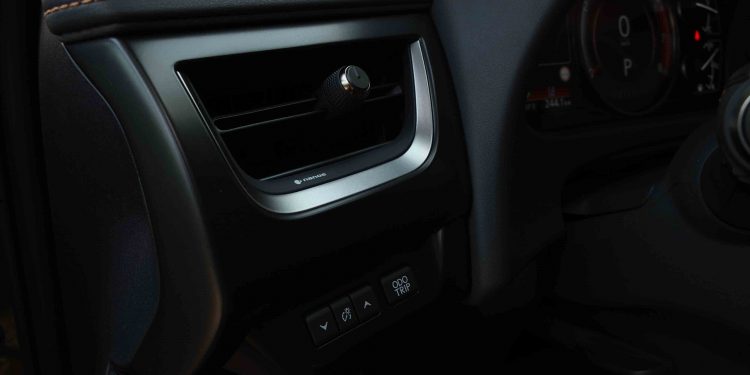 Lexus UX 250h Executive +: Ecologia, qualidade e conforto! 46