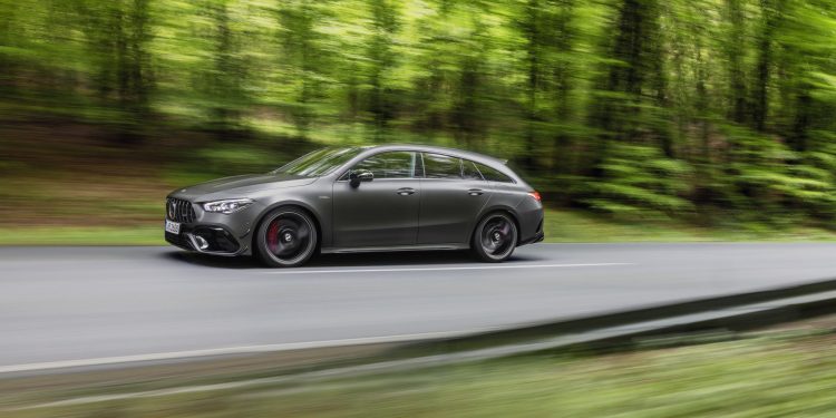 Mercedes CLA 45 AMG Shooting Brake chega com 415 cv na versão "S"! 22 Mercedes CLA 45 AMG Shooting Brake chega com 415 cv na versão "S"! 22