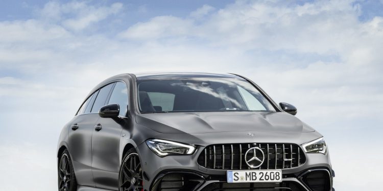 Mercedes CLA 45 AMG Shooting Brake chega com 415 cv na versão "S"! 21 Mercedes CLA 45 AMG Shooting Brake chega com 415 cv na versão "S"! 21