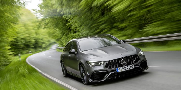 Mercedes CLA 45 AMG Shooting Brake chega com 415 cv na versão "S"! 30 Mercedes CLA 45 AMG Shooting Brake chega com 415 cv na versão "S"! 30
