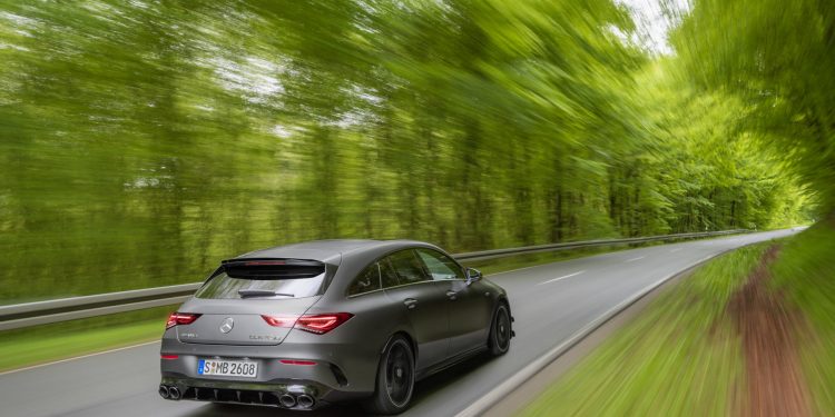 Mercedes CLA 45 AMG Shooting Brake chega com 415 cv na versão "S"! 29 Mercedes CLA 45 AMG Shooting Brake chega com 415 cv na versão "S"! 29