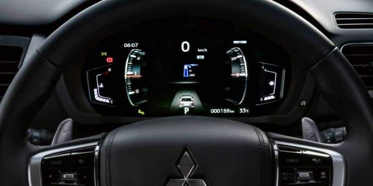 Mitsubishi Pajero Sport apresentado na Tailândia! 27