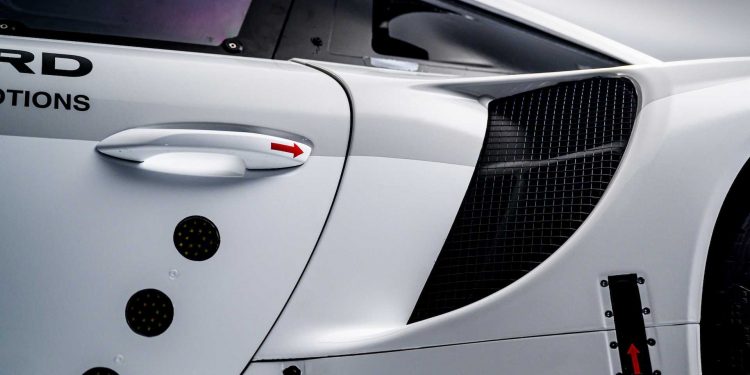 Porsche revelou 911 RSR GTE! 20