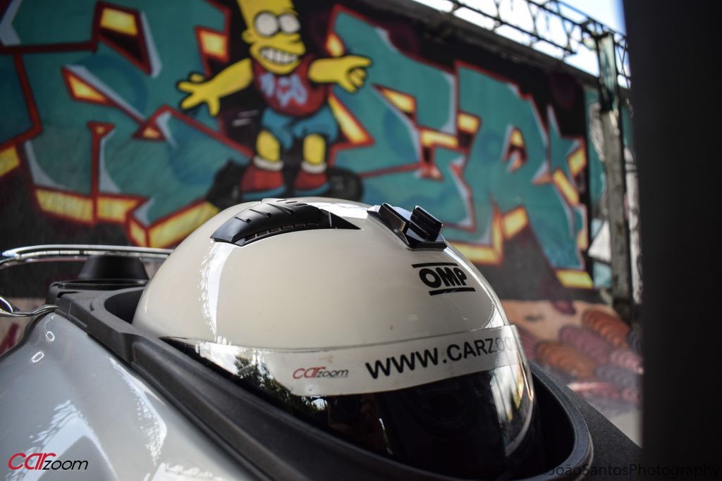 Vespa Elettrica: Diversão a 50km/h! 18