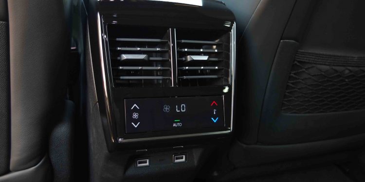 DS7 Crossback Grand Chic BlueHDi EAT8: Versalhes desde 42.200,00€! 49