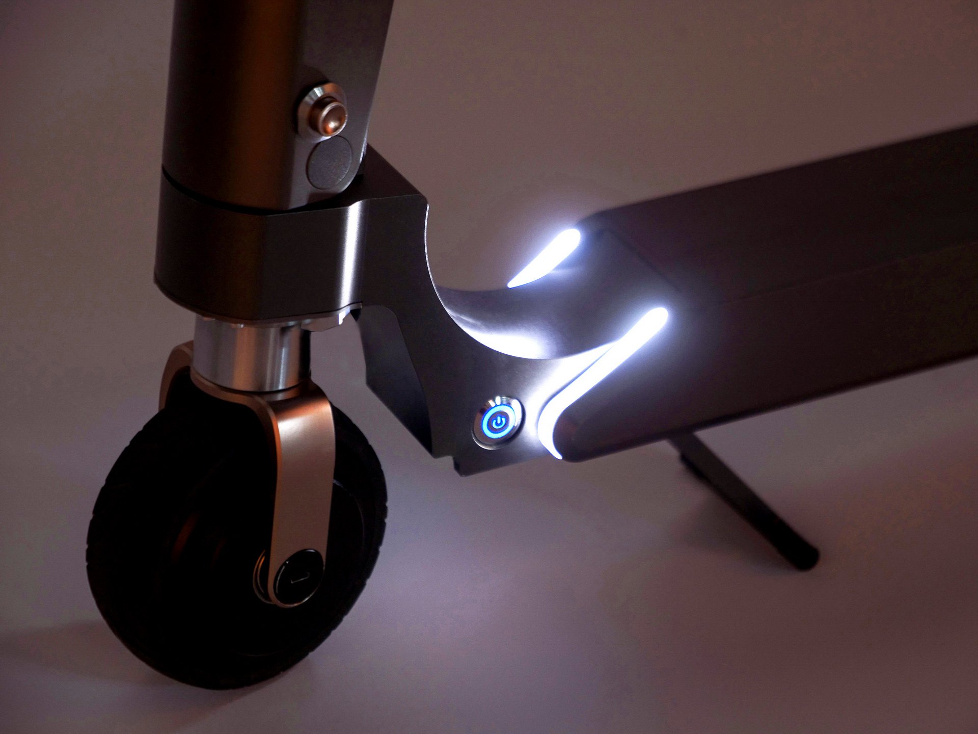 Hyundai apresenta trotinete eléctrica com 20km de autonomia! 16