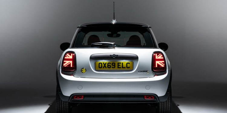 MINI já recebeu 45.000 reservas para o MINI Cooper SE! 29