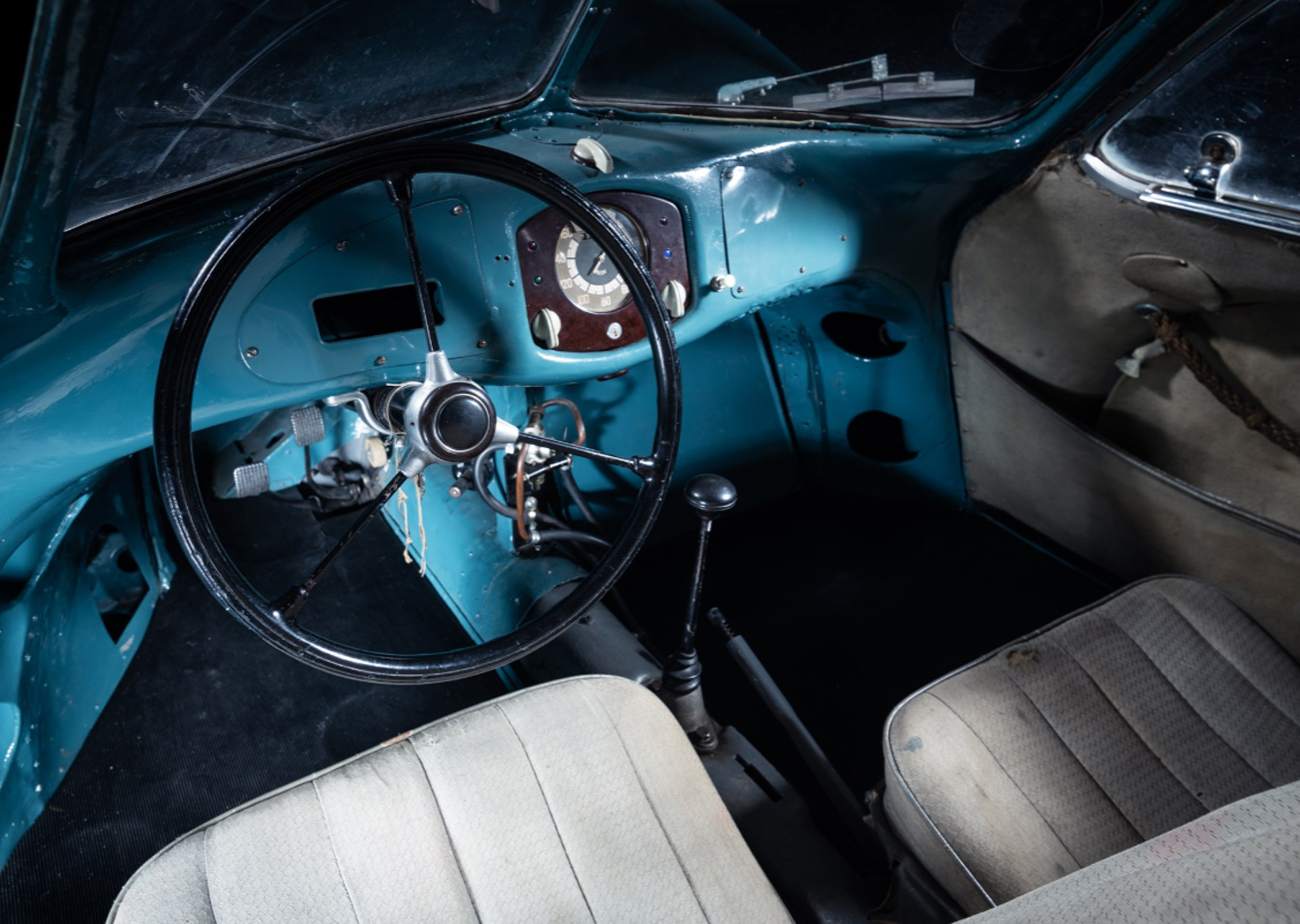 Porsche Type 64 de 1939 não foi suficientemente atractivo em leilão! 18