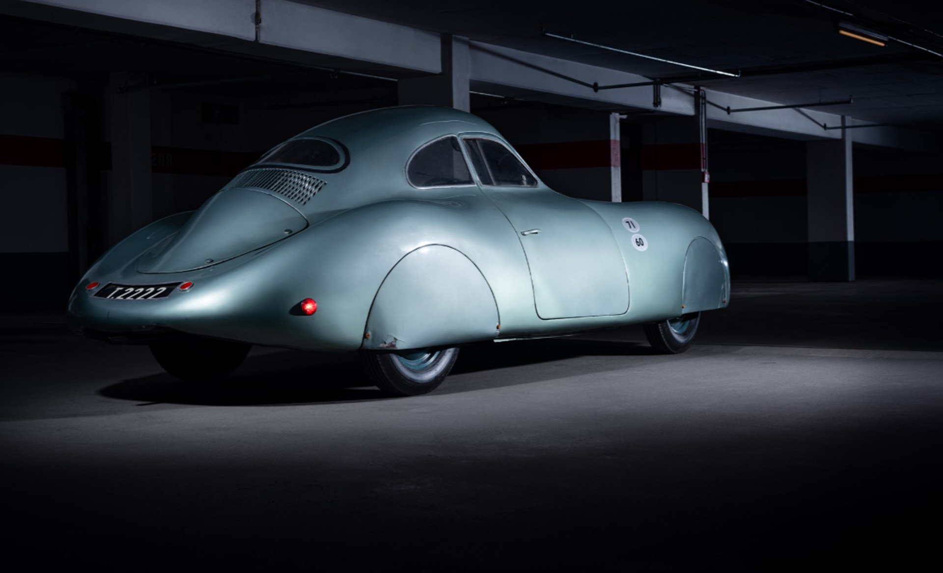 Porsche Type 64 de 1939 não foi suficientemente atractivo em leilão! 16