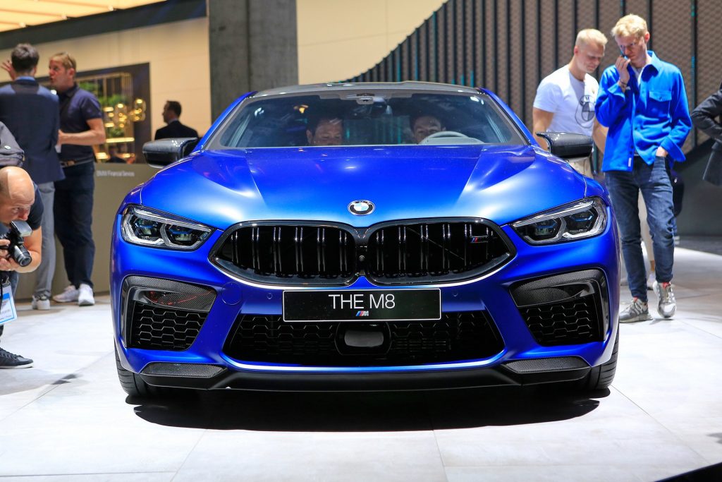 Novo BMW M8 Competition adiciona potência ao Salão de Frankfurt! 29