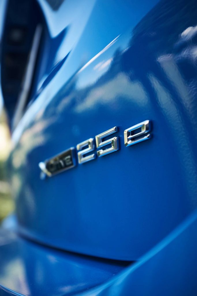 BMW X1 recebe versão xDrive25e híbrida Plug-in! 15