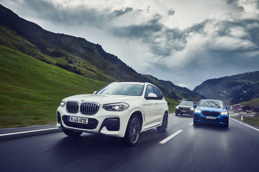 BMW X1 recebe versão xDrive25e híbrida Plug-in! 17