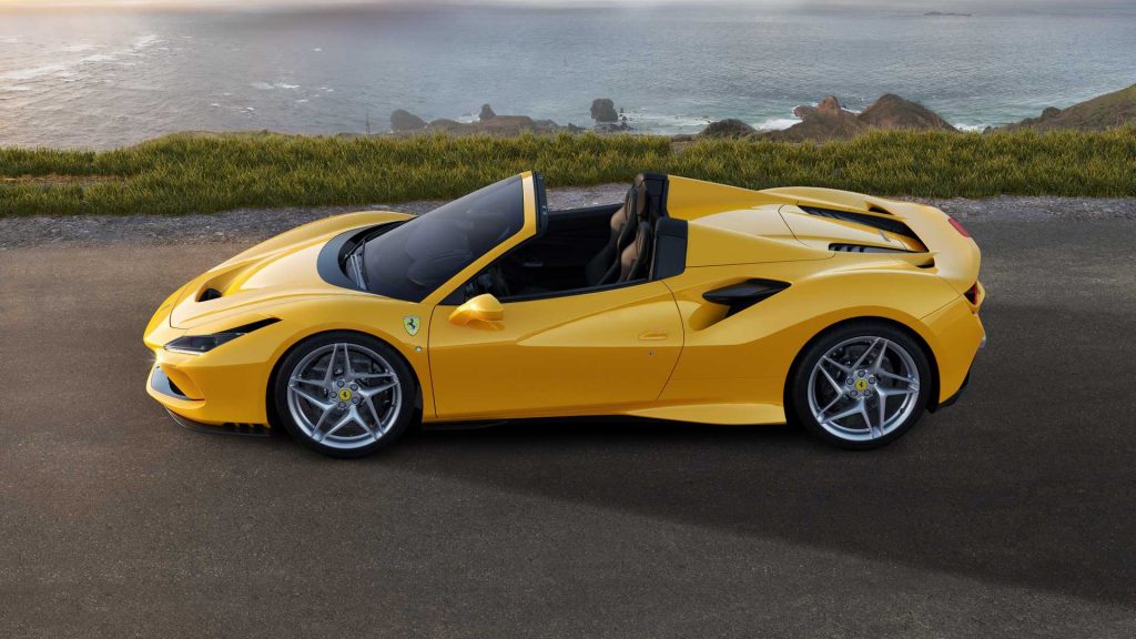 Ferrari F8 Spider aparece com 711cv! 17