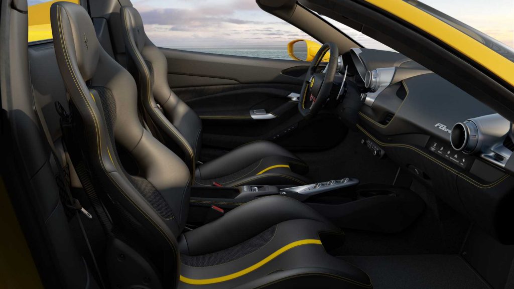 Ferrari F8 Spider aparece com 711cv! 16