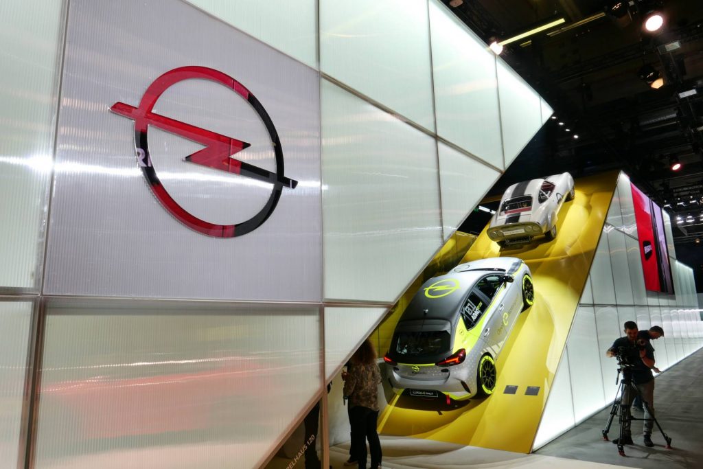 Opel Corsa e-Rally Concept marca presença em Frankfurt! 15