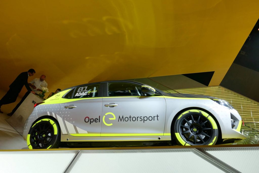 Opel Corsa e-Rally Concept marca presença em Frankfurt! 17