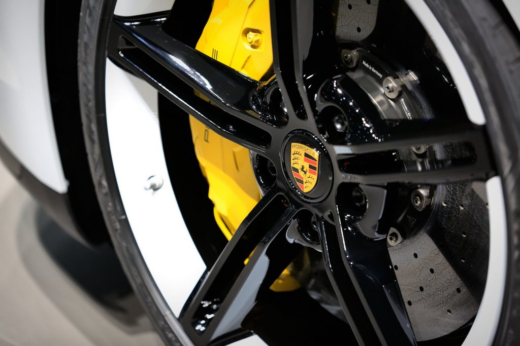 Porsche Taycan causa furor em Frankfurt! 21 Porsche Taycan causa furor em Frankfurt! 21