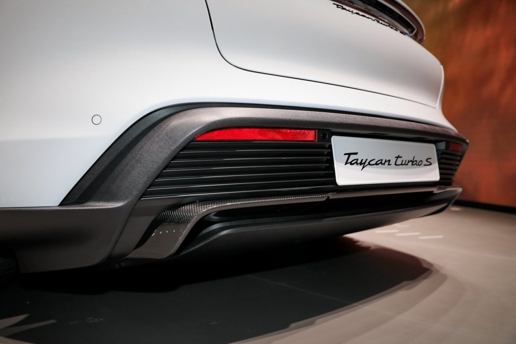 Porsche Taycan causa furor em Frankfurt! 53 Porsche Taycan causa furor em Frankfurt! 53