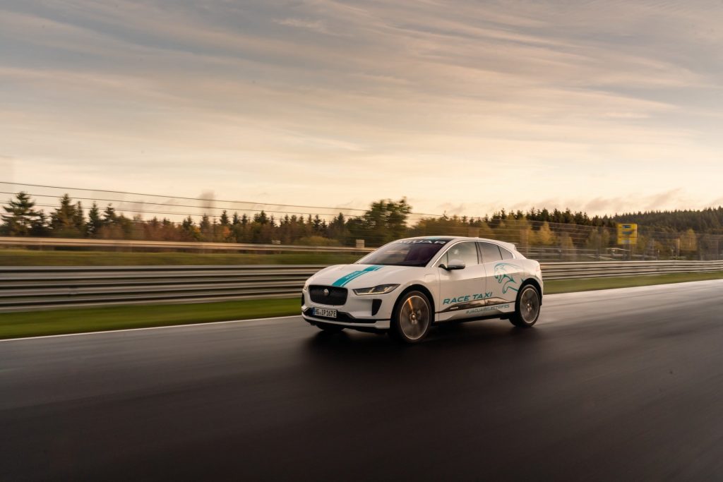 Jaguar I-Pace é o primeiro "Táxi" Eléctrico de Nurburgring! 14