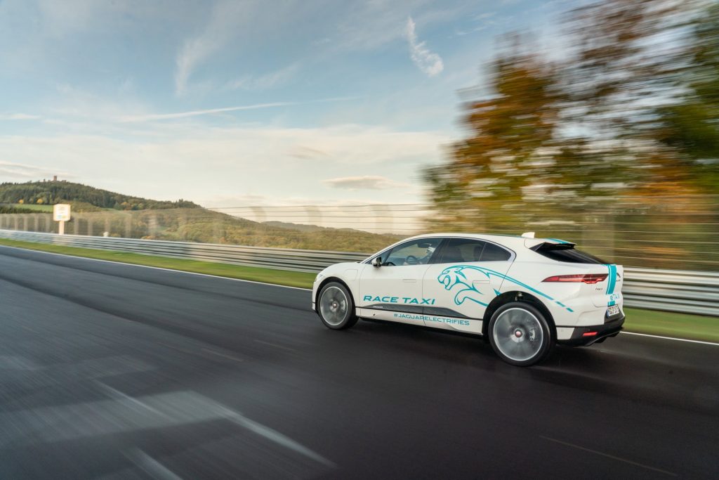 Jaguar I-Pace é o primeiro "Táxi" Eléctrico de Nurburgring! 15