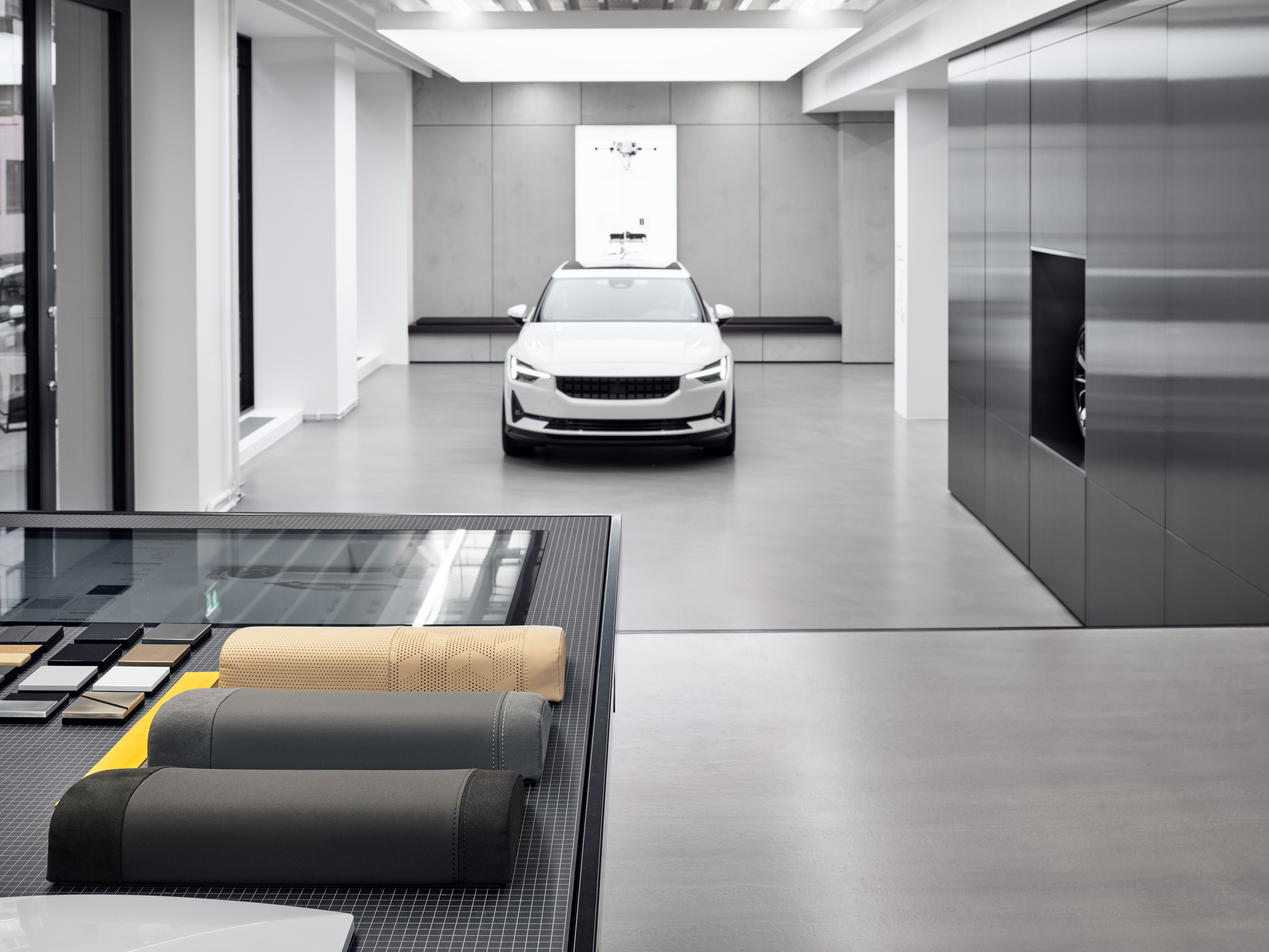 Polestar inaugura primeiro Showroom Europeu 26