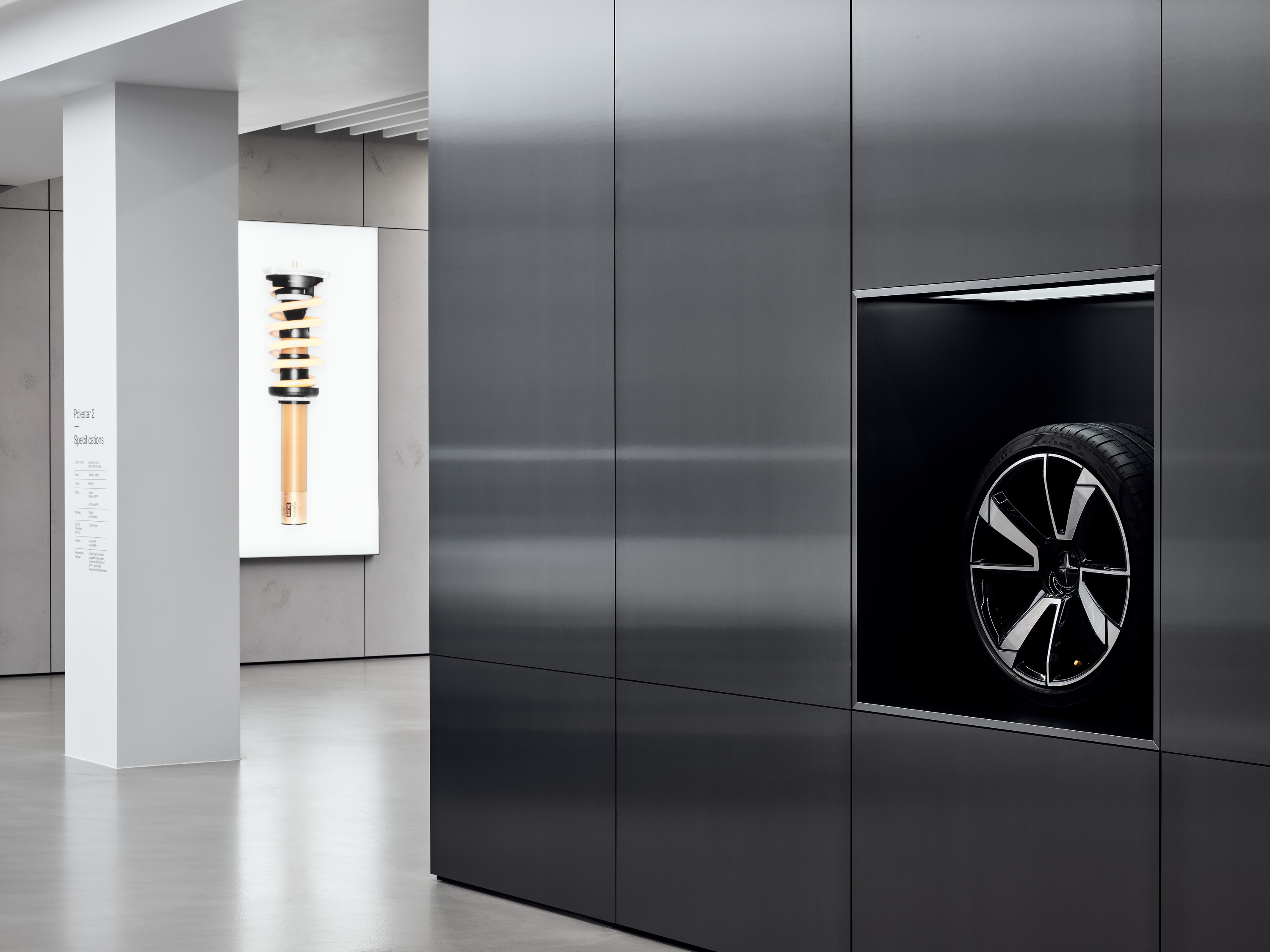 Polestar inaugura primeiro Showroom Europeu 28