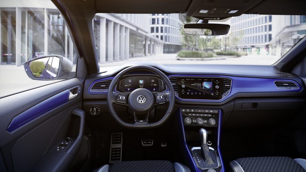 Volkswagen T-Roc R quer ser o pequeno crossover mais rápido! 30
