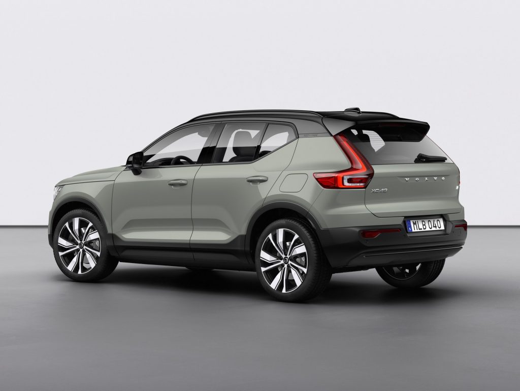 Volvo revela novo XC40 "Recharged" totalmente eléctrico! 28