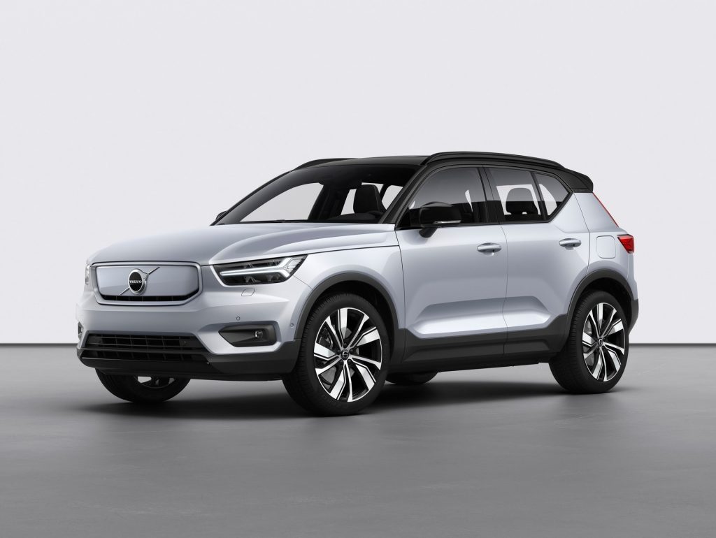 Volvo revela novo XC40 "Recharged" totalmente eléctrico! 22