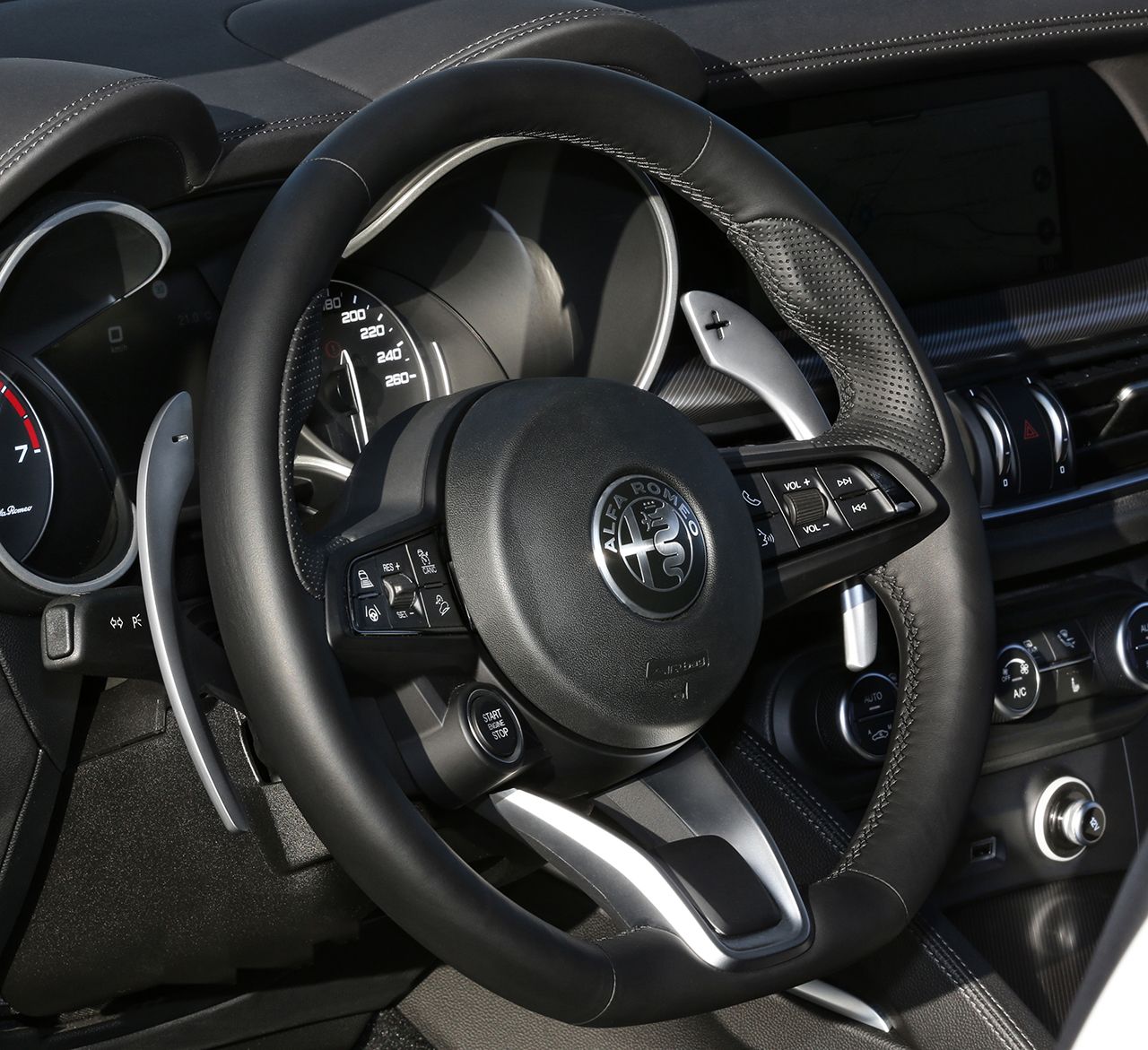 Novas versões de 2020 dos Alfa Romeo Giulia e Stelvio: a experiência de condução atinge um nível completamente novo 39
